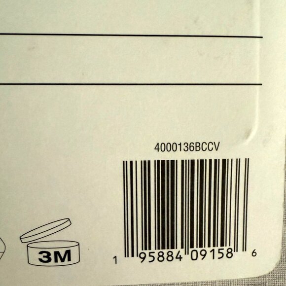 Rubies Goth Makeup Kit Grease Makeup Black Lipstick -Eyeliner Stickers - Picture 6 of 8